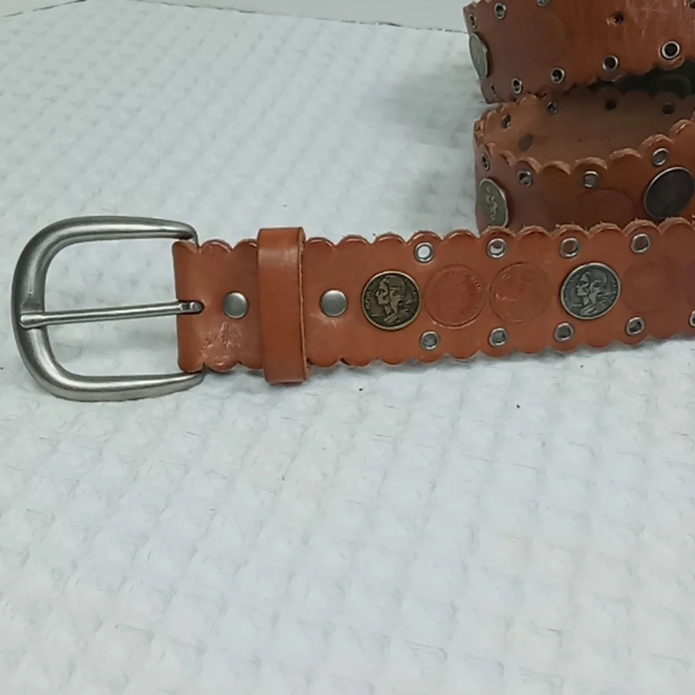 Fossil Brown Leather Belt With Coin Details Scalloped Edges And Grommets Size M - Picture 2 of 14